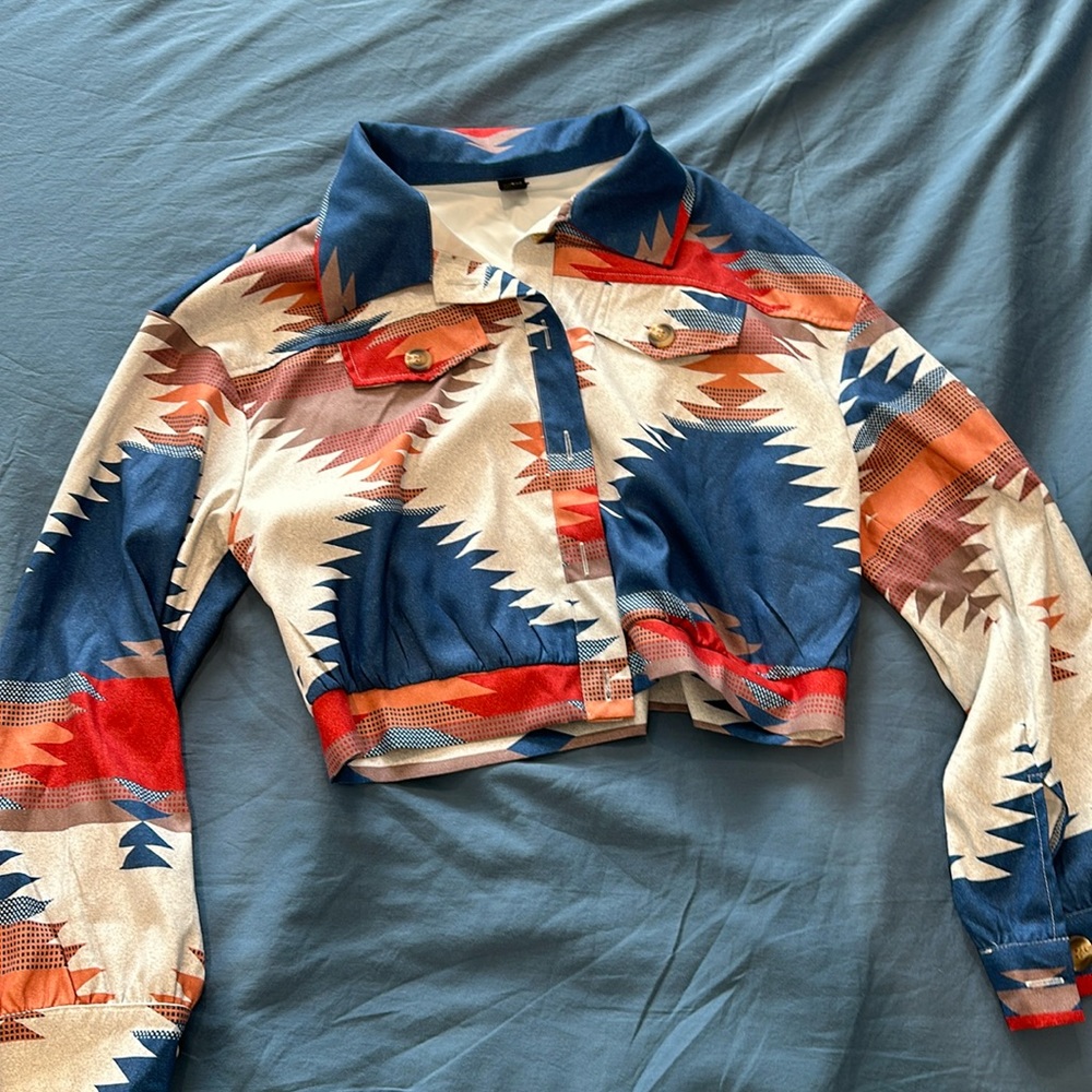 SHEIN cropped western button up